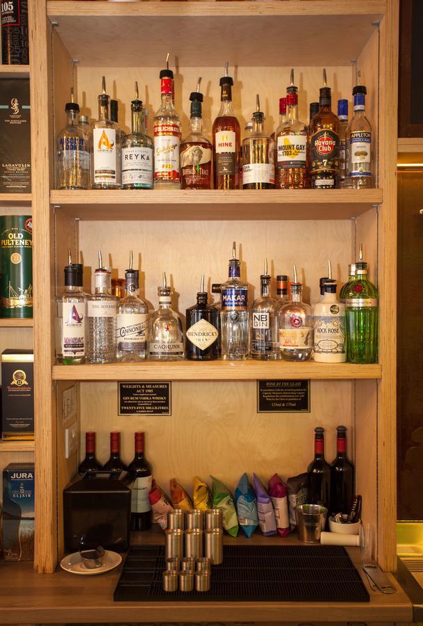 Black Isle Bar & Rooms Инвернесс Экстерьер фото